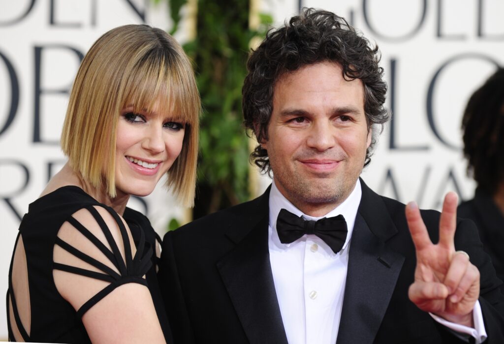 actor mark ruffalo (r) and wife sunrise