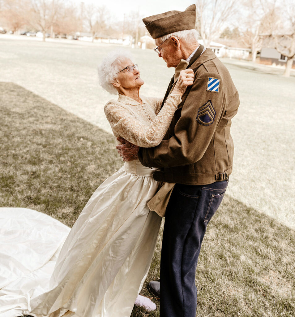 couple celebrate 70th anniversary