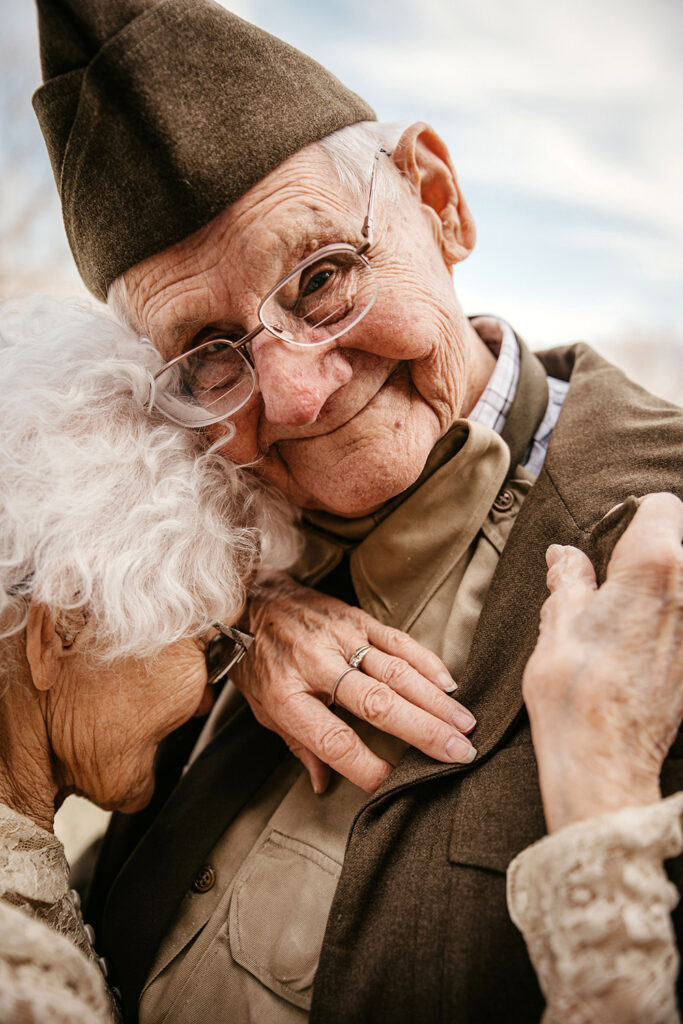 couple celebrate 70th anniversary